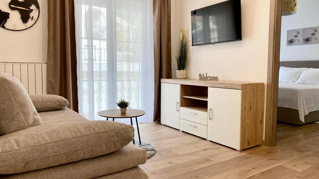 Apartment Komljenovic Πούλα Εξωτερικό φωτογραφία